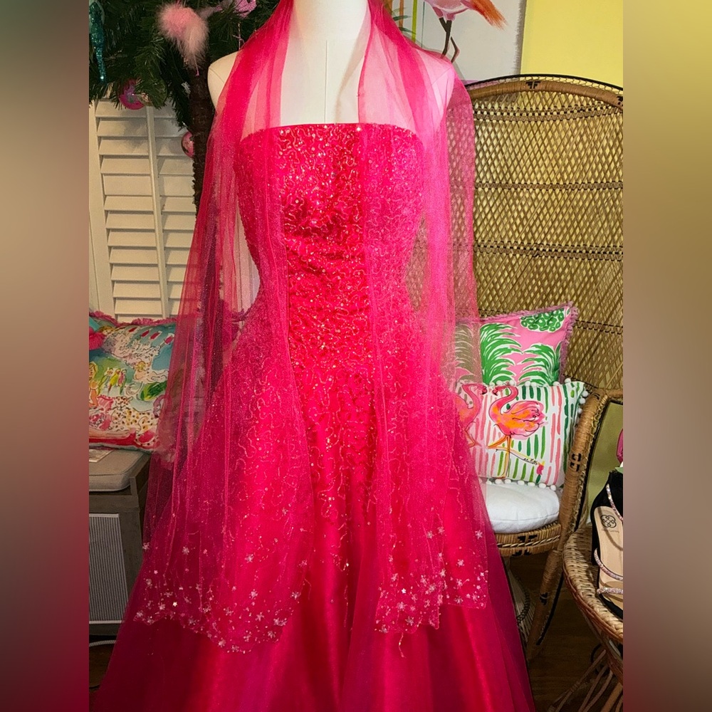Alyce Pageant/Prom Dress Red ❤️‍🔥 Strapless Beaded Size 8 - Picture 6 of 13